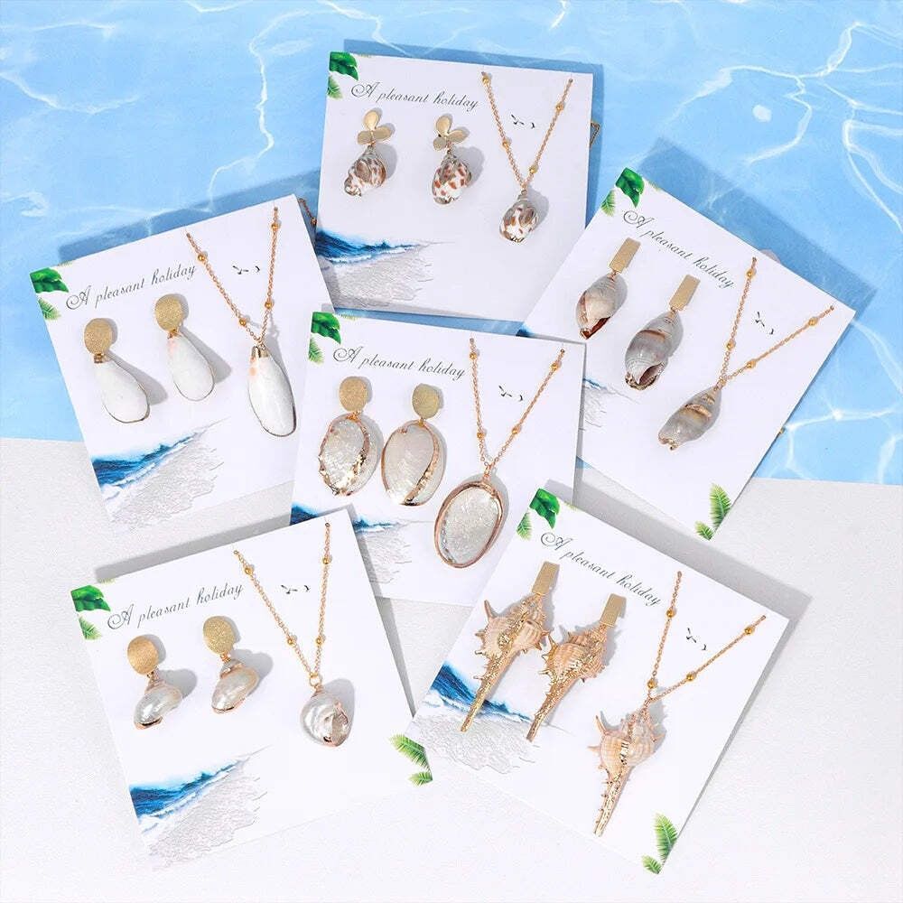 Boho Ocean Theme Jewelry Set – Natural Seashell Pendant & Earrings